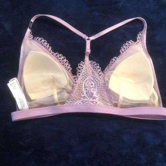 BNWT - Picture 3 of 3